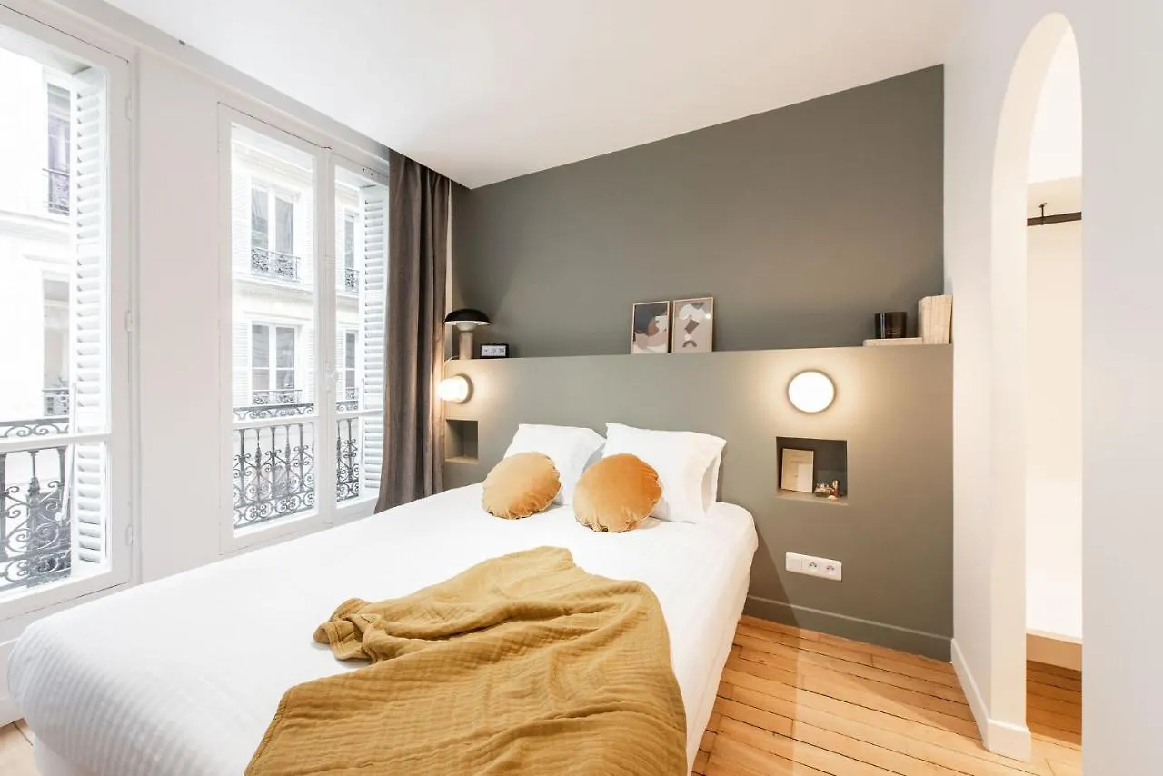 Central And Renovated Parisian Apartment, 6-7 Guests 0*, Parijs Frankrijk