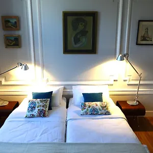 maison-eugnie-bagneres-de-luchon.midi-pyreneeshotels.com/